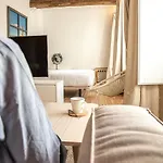 Aparthotel La Gallega By Upper Luxury Housing